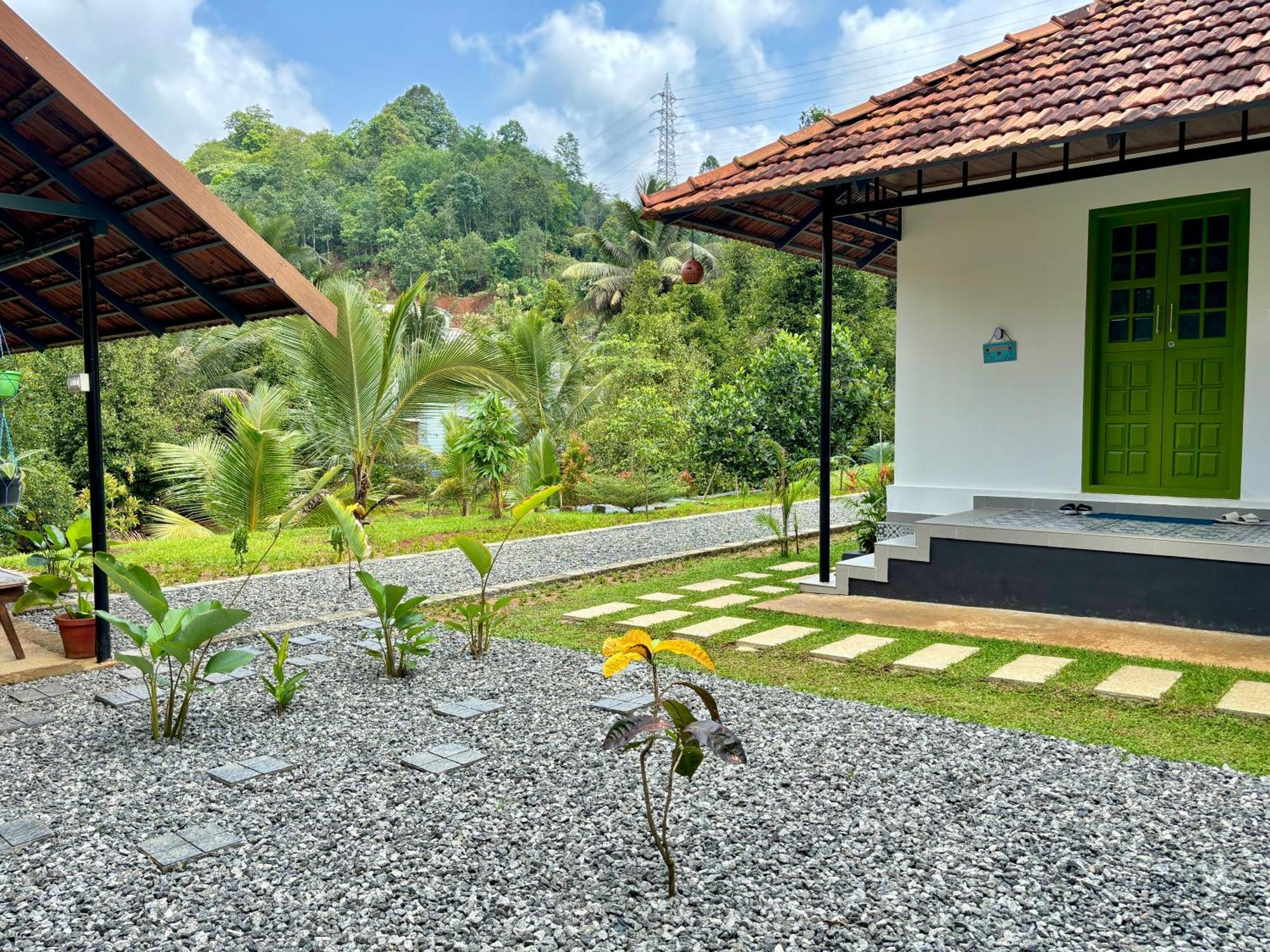 Calm Shack - 2 Bedroom-Boutique Farm Stay Munnar Luaran gambar