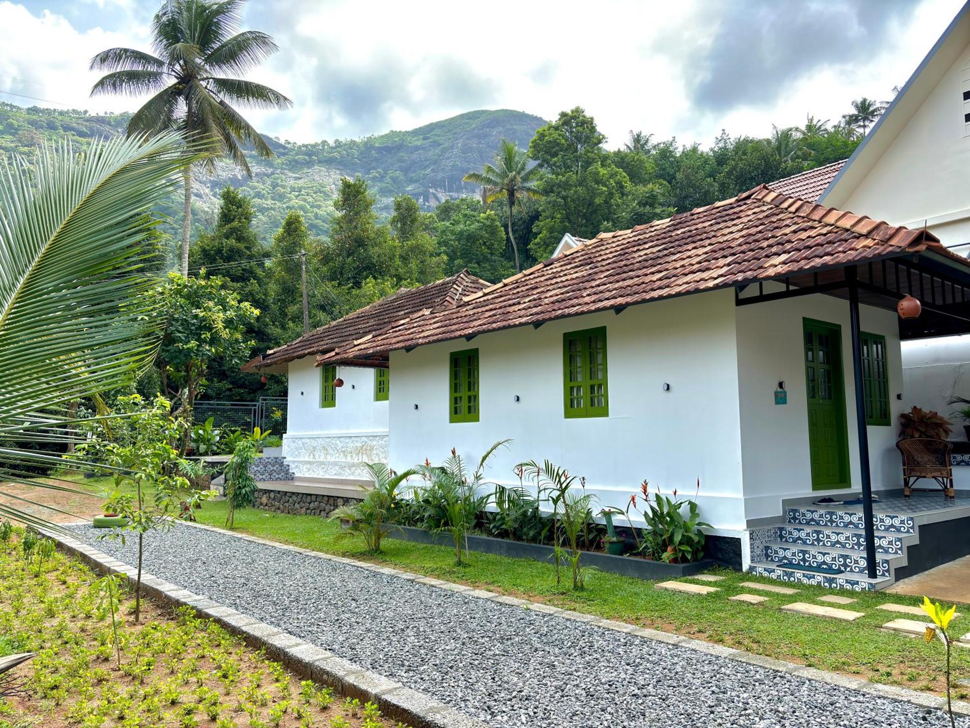 Calm Shack - 2 Bedroom-Boutique Farm Stay Munnar Luaran gambar