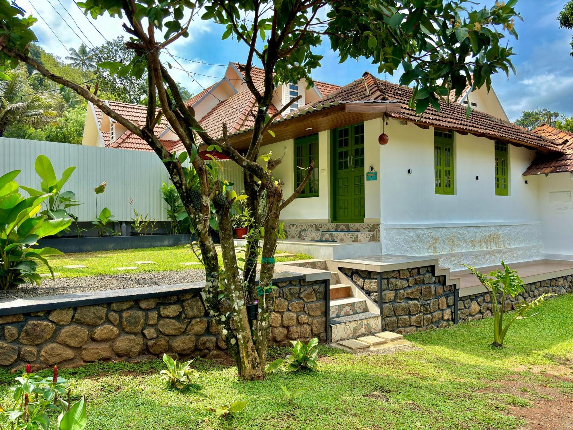Calm Shack - 2 Bedroom-Boutique Farm Stay Munnar Luaran gambar