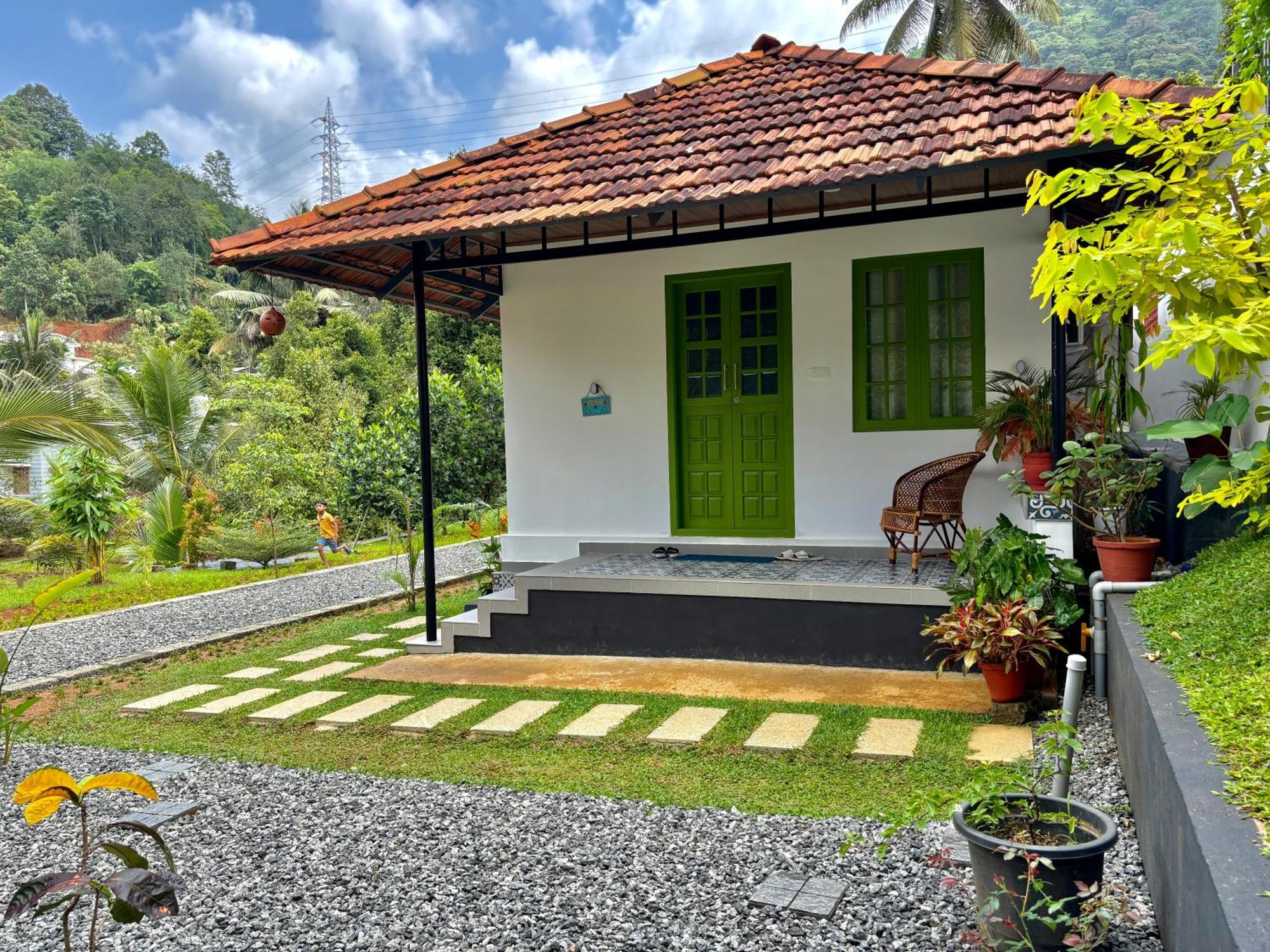 Calm Shack - 2 Bedroom-Boutique Farm Stay Munnar Luaran gambar